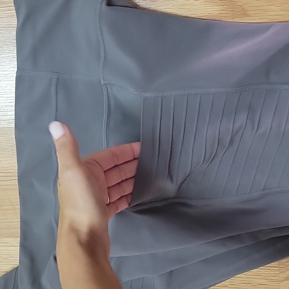 Athleta leggings size small - Picture 2 of 9